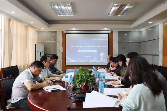 6.1聚会现场。。。。。谭倩文 摄_700x466.jpg