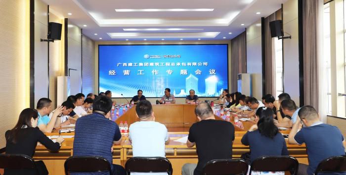 5.1聚会现场。。。。李立云 摄_700x355.JPG