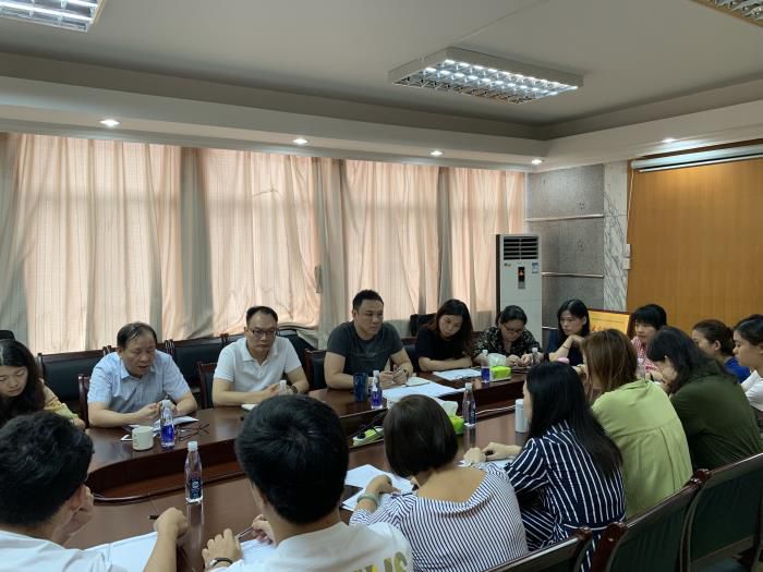 3聚会现场700.JPG