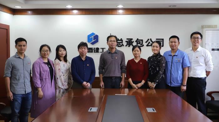 1.5合影留念。。。。。。李立云 摄700.jpg