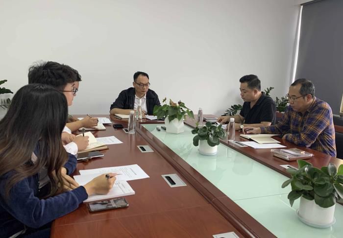 7聚会现场。。。。佟晨琳700.jpg