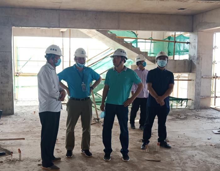 7.2指导事情。。。。。。陈其毅 摄700.jpg