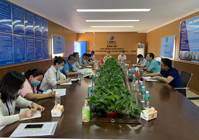 7.3总结会现场。。。。。。蔡怡灵 摄700.png