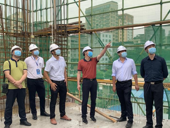 5.1调研现场。。杨桂峰 摄700.jpg