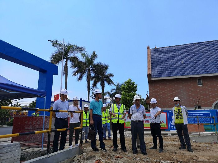 陈祖训在北海龙胤银滩天涯项目。。陆勤摄.jpg