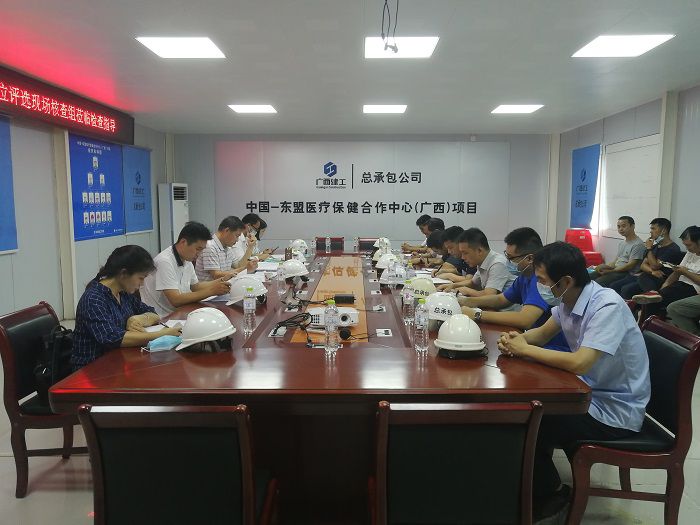 聚会现场。。。。 刘萌萌 摄.jpg