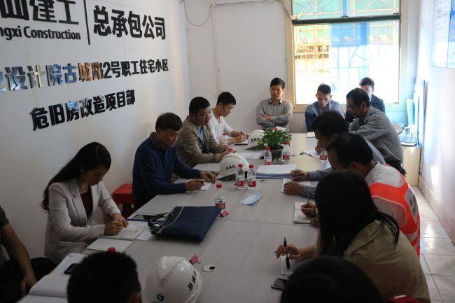 聚会现场。。。。张钊林 摄.jpg