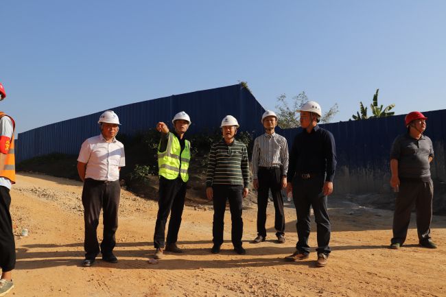 8检查现场。。。。。杨钰 摄 (5).jpg