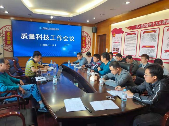 12聚会现场。。。。。张凤英 摄.jpg