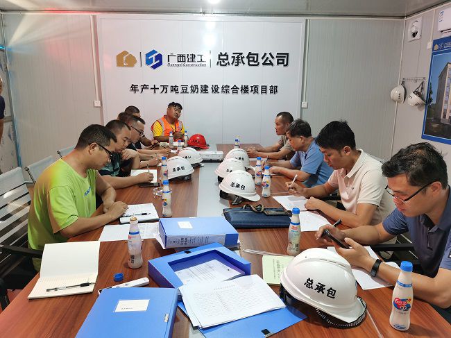 聚会现场。。。。。林劭鸿 摄（修图）.jpg