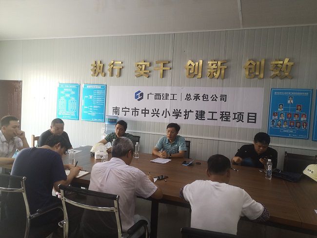 聚会现场。。。。。邓胜华 摄（修图）.jpg