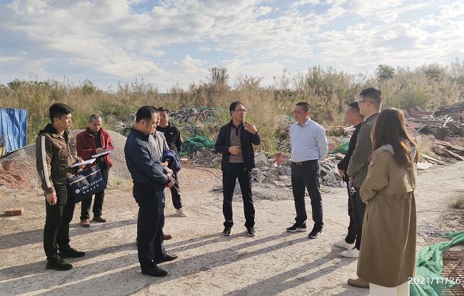 指导事情现场。。。。梁金婷 摄（修图）.jpg