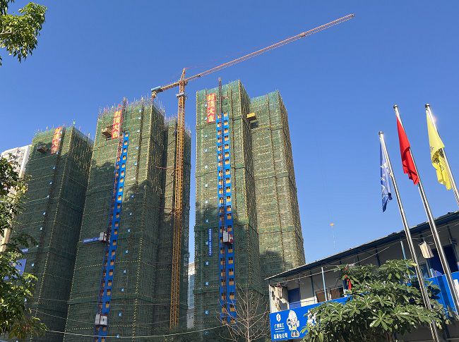 封顶主体现场。。。。。王家斌 摄（修图）.jpg