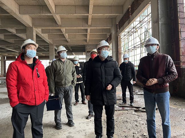 检查现场。。。。。。廖之锭 摄（修图）.jpg