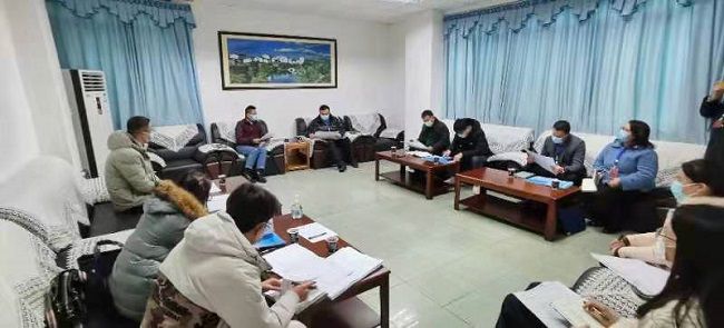 洽谈会现场。。刘华 摄（修图）.jpg