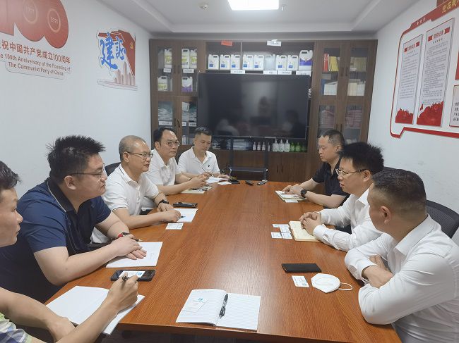 聚会现场。。。。。。杨醒晨 摄（修图）.jpg