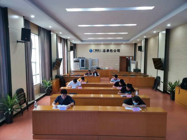 认真答题。。。。；；票ι 摄（修图）.jpg