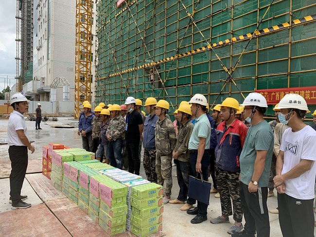 曾劲松讲话。。。。蔡怡灵 摄（修图）.png