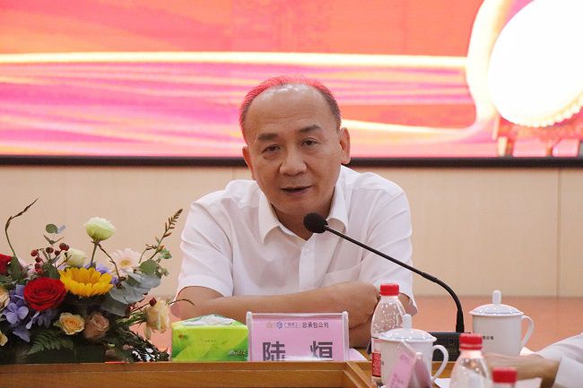 陆烜下达事情指示。。。。。周煜川 摄（修图）.jpg