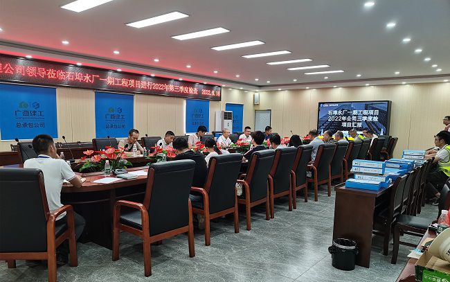 聚会现场。。秦冠嘉 摄（修图）.jpg