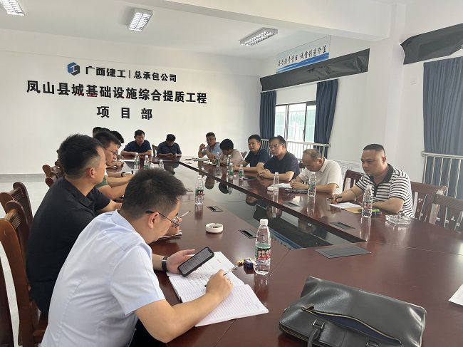 聚会现场。。。。。。邓智宇 摄（修图）.jpg