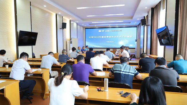 聚会现。。。。。ㄐ尥迹.jpg