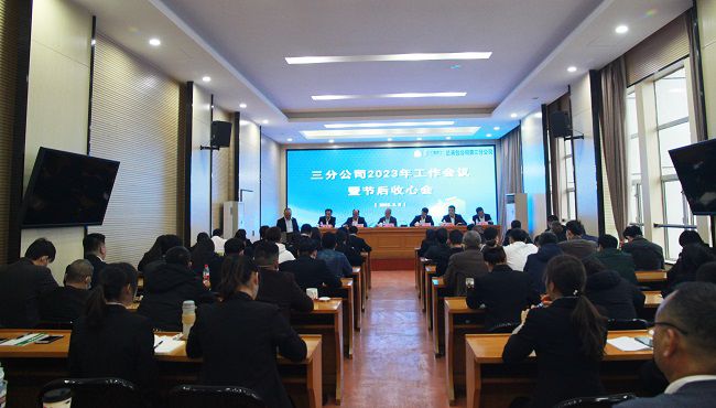 聚会现场。。梁红玉 摄（00图）.jpg