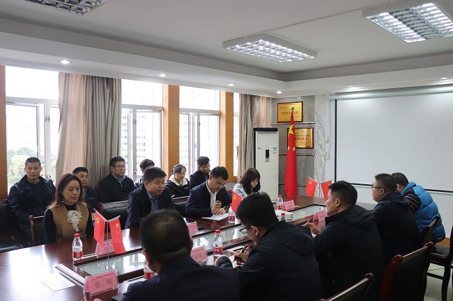 岑廷义宣贯人事任免决议。。。杨明皓 摄（修图）.jpg