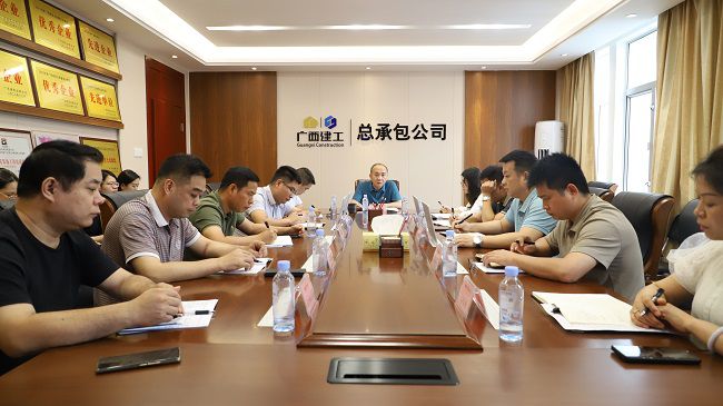 聚会现场 修图.jpg