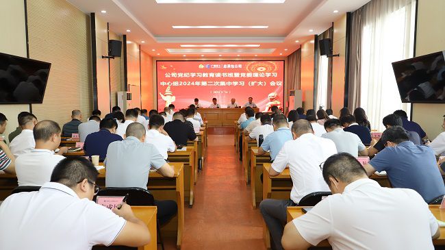 聚会现场 修图.jpg