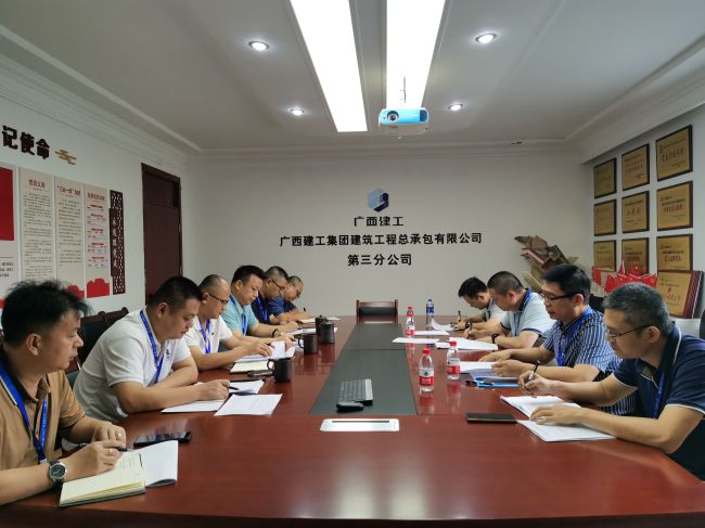 聚会现场。。。。。。梁红玉 摄（修图）.jpg