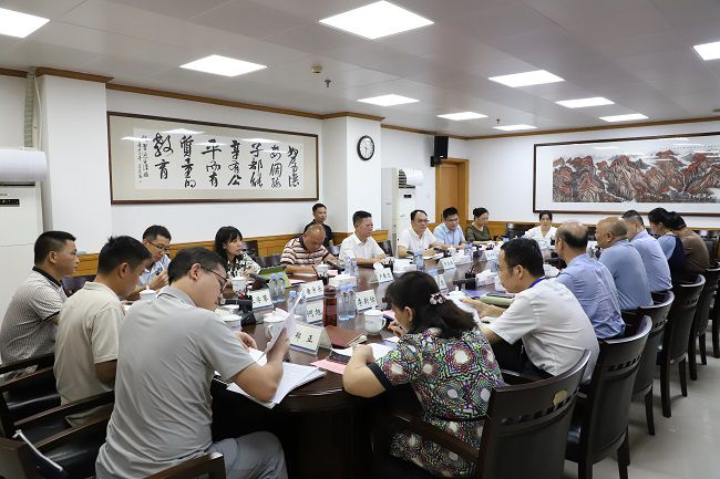 聚会现场。。。。。。施朝宁 摄（修图）.jpg