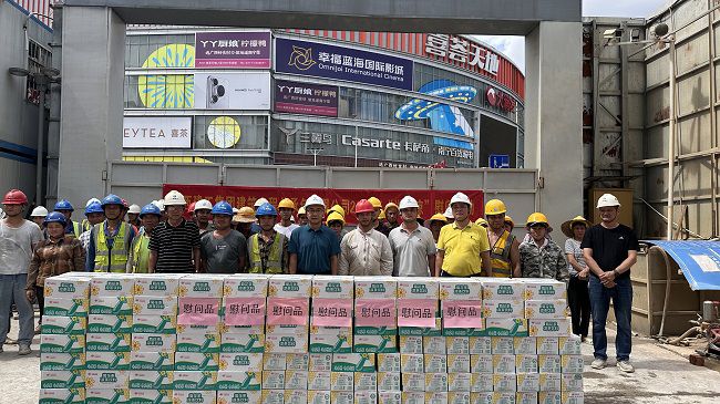 活动合影。。。。。容芝雅 摄（修图）.jpg